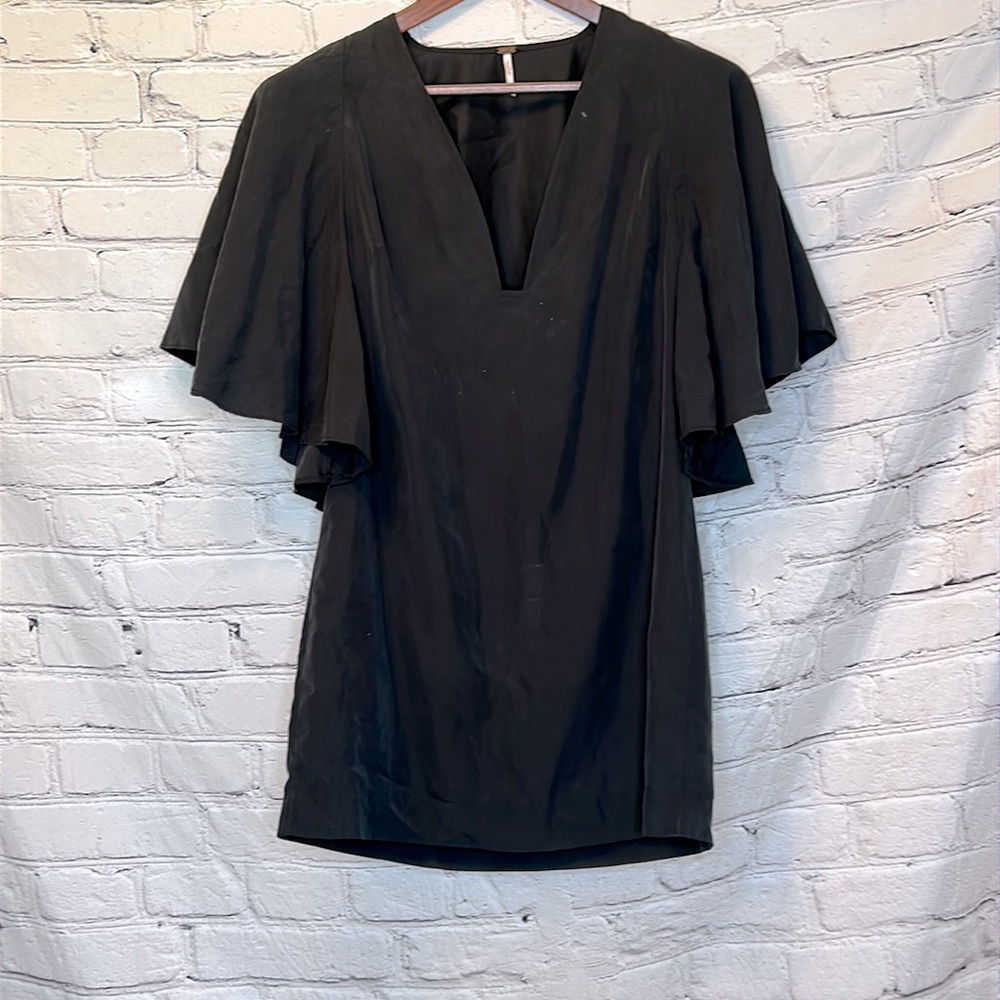 Free People Gray Deep Plunge Flutter Sleeve Dress Size 2